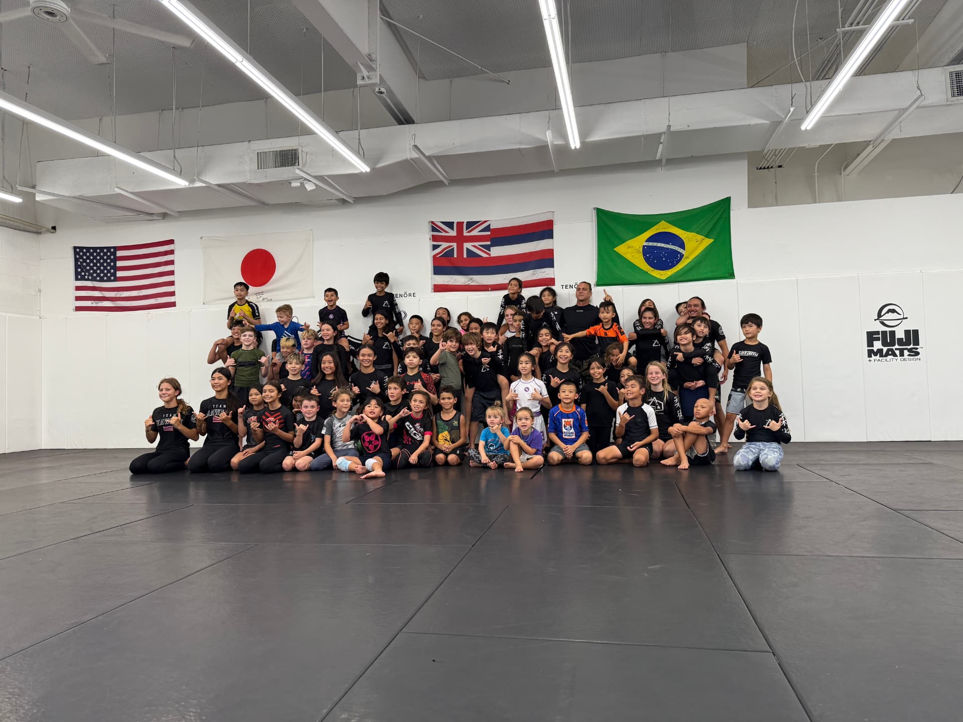 Island Jiu-Jitsu kids program group photo